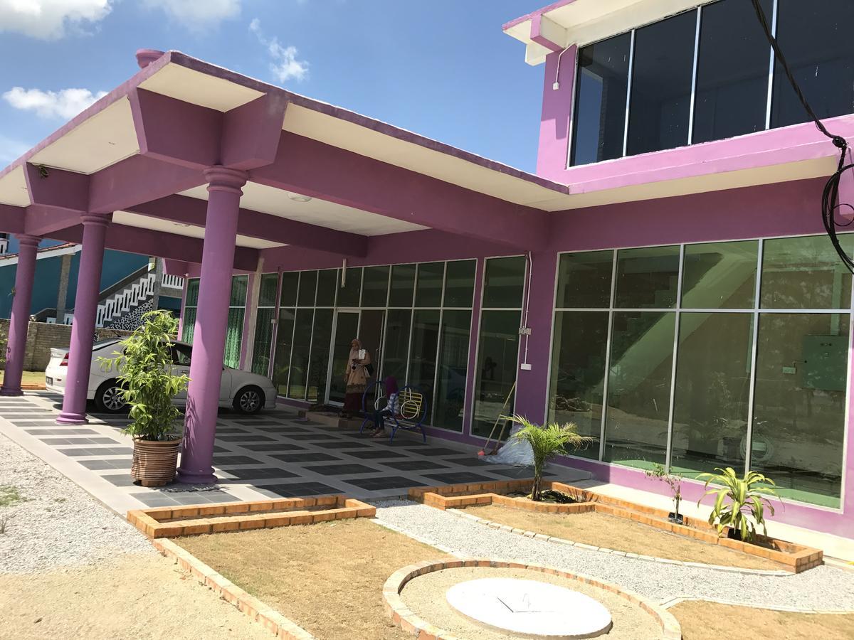 Paka Tamim Seaview Hotel Esterno foto