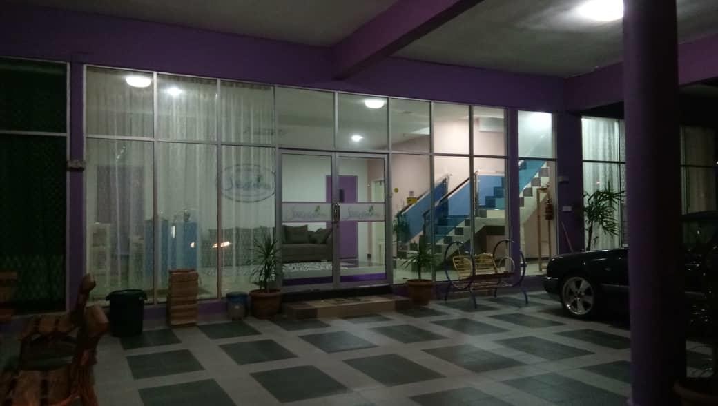Paka Tamim Seaview Hotel Esterno foto